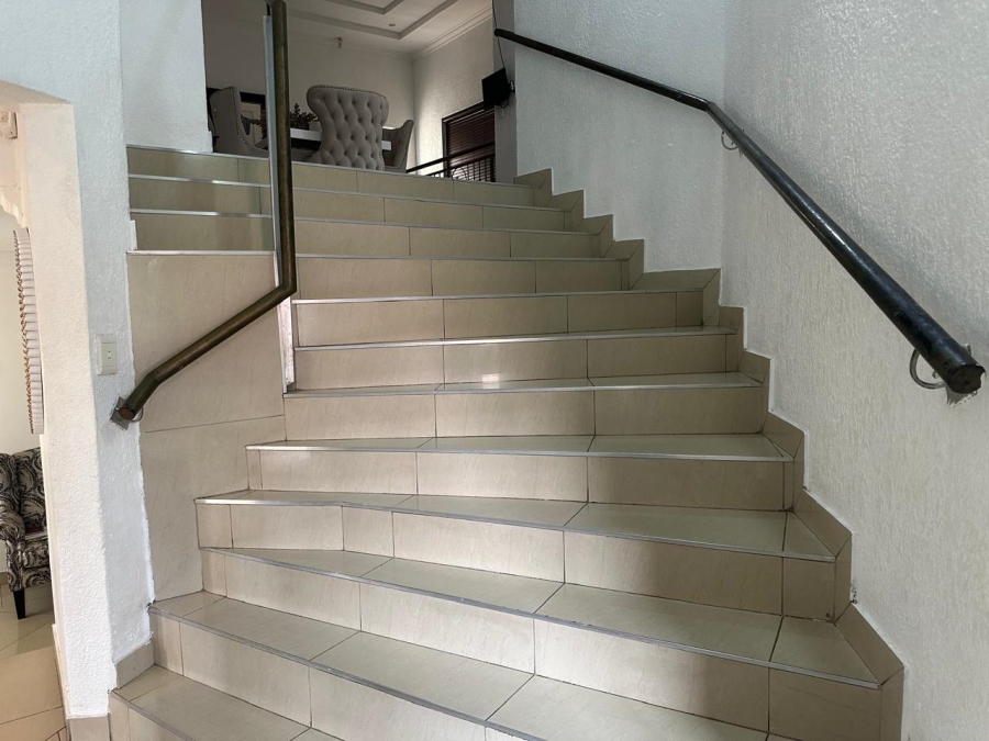 9 Bedroom Property for Sale in Safari Gardens North West